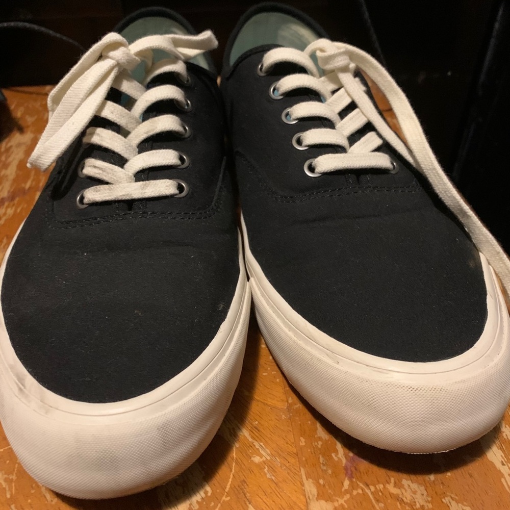 Seavees vans